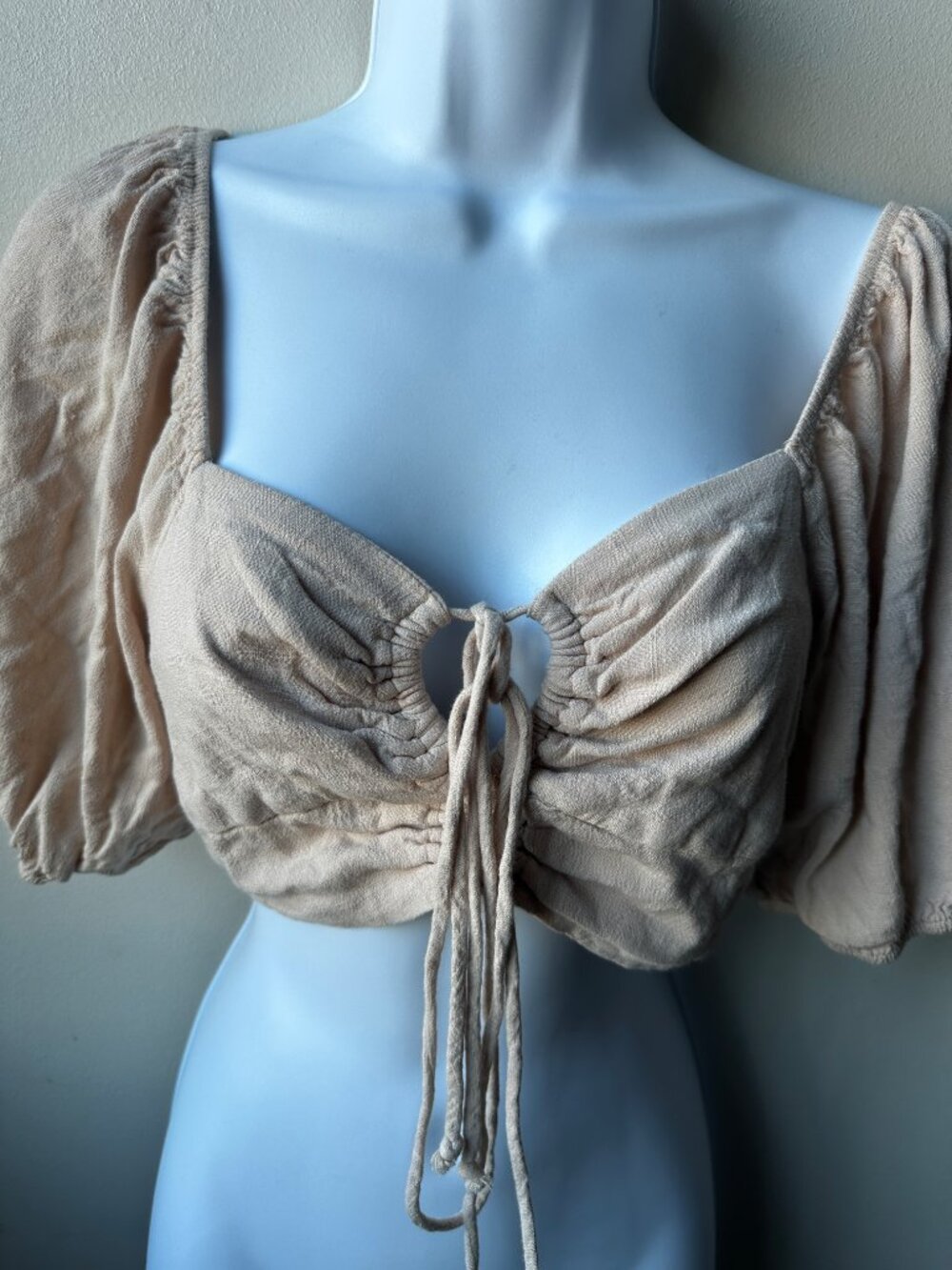 Wild Fable Beige Puff Sleeve Smocked Tie Front Crop Top Womens S